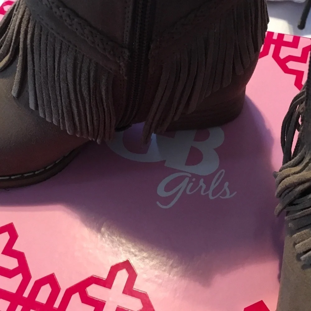 💕GB Sahara Sand gorgeous girls boots size 13 NWT